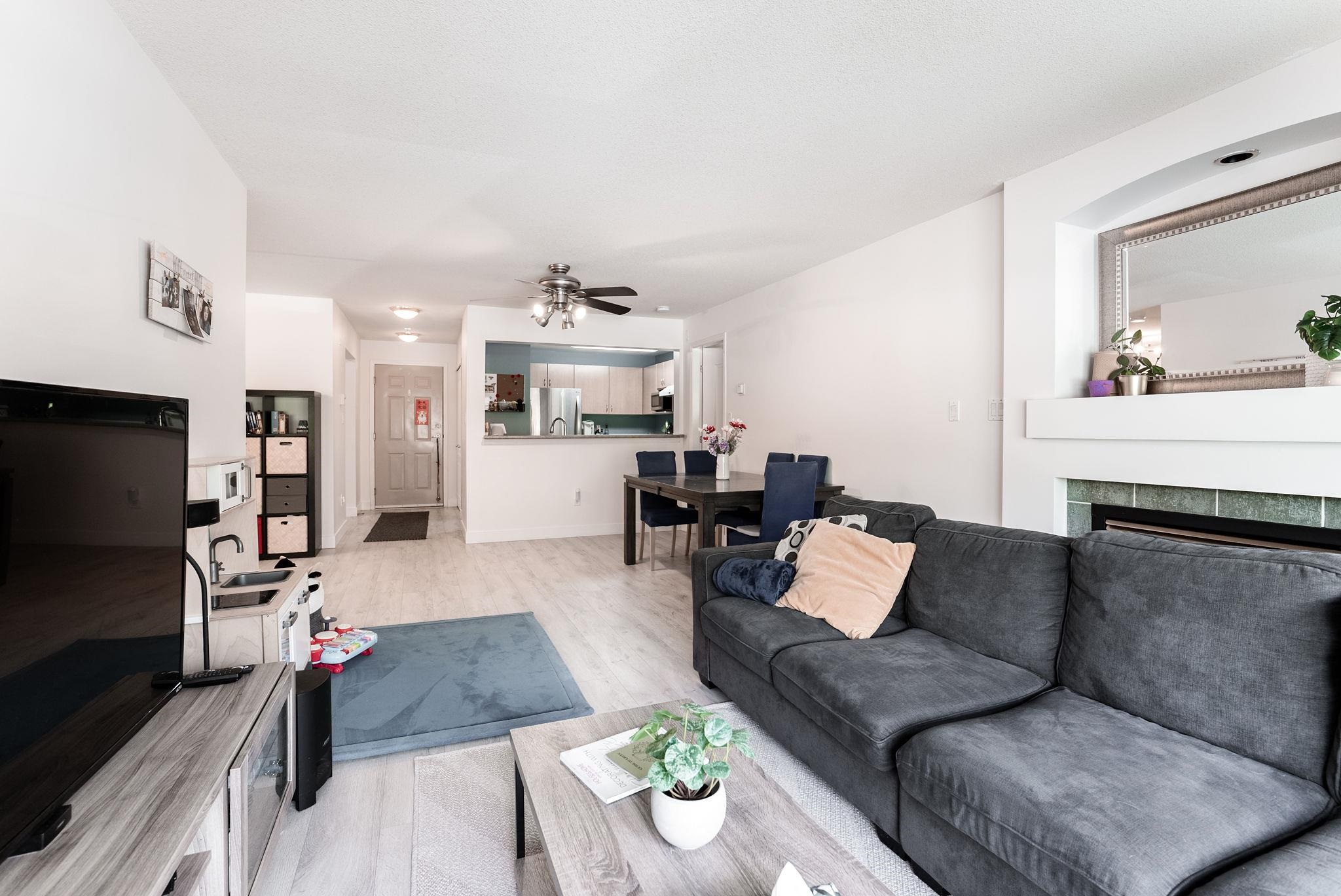 Additional image 3 of 312-15220 Guildford Drive, Surrey, BC, V3R 0Y6