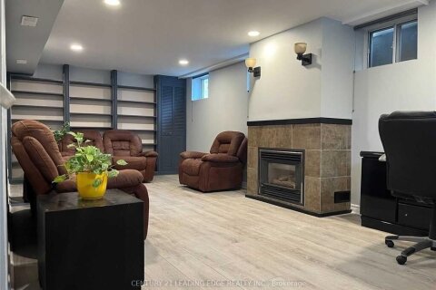 Additional image 8 of Bsmt-41 Roseglor Crescent, Toronto, ON, M1P 3T5