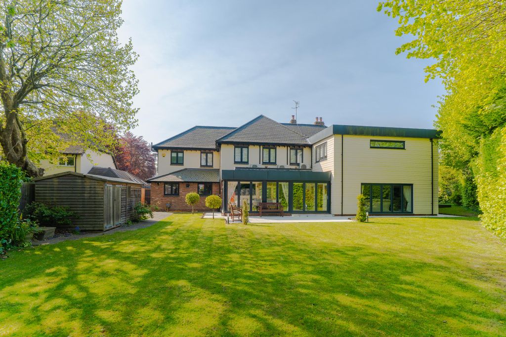 Additional image 44 of 6 bed detached house for saleBarlows Road, Edgbaston B15