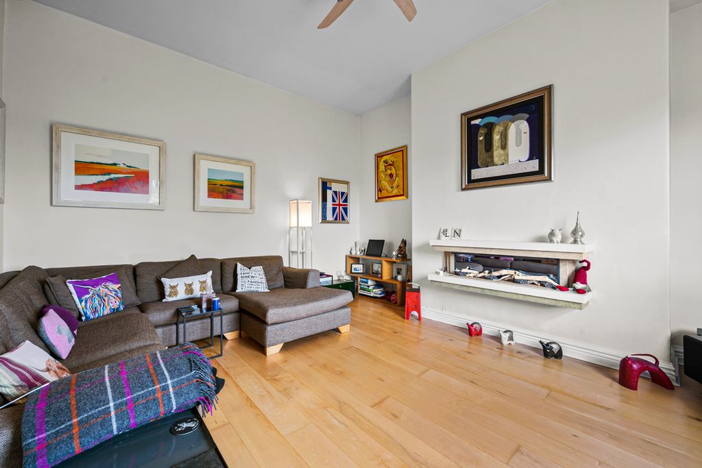 Additional image 7 of 2 bed flat for saleDaveylands, Wilmslow, Cheshire SK9