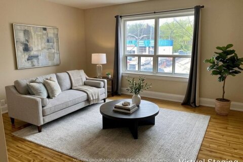 Additional image 7 of 651 St Clair Avenue W, Toronto, ON, M6C 1A7