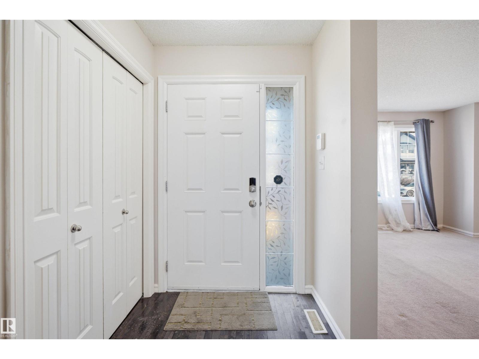 Additional image 4 of 1124 37a Avenue NW, Edmonton, AB, T6T0E7