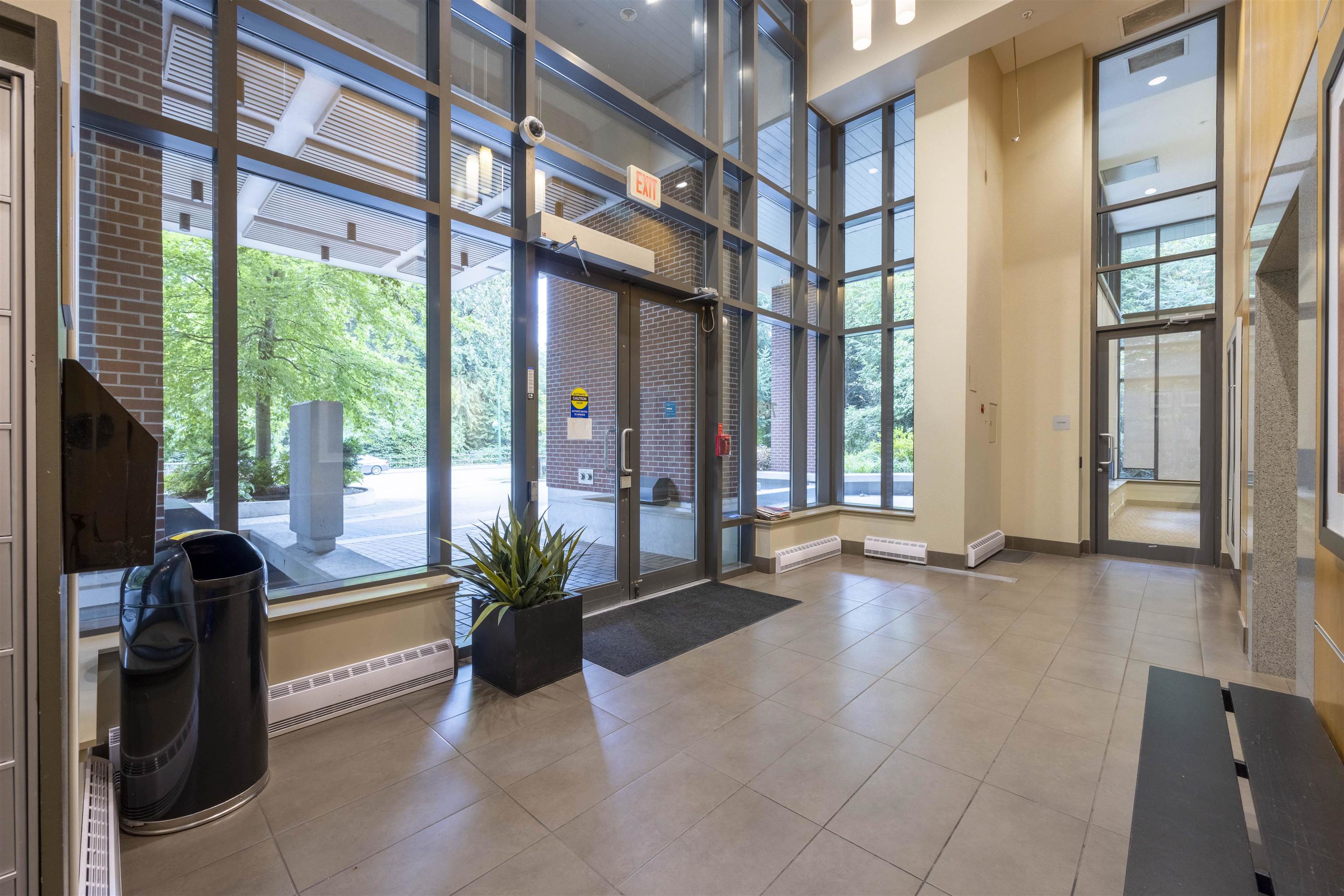 Additional image 3 of 1602-7088 18th Avenue, Burnaby, BC, V3N 0A2