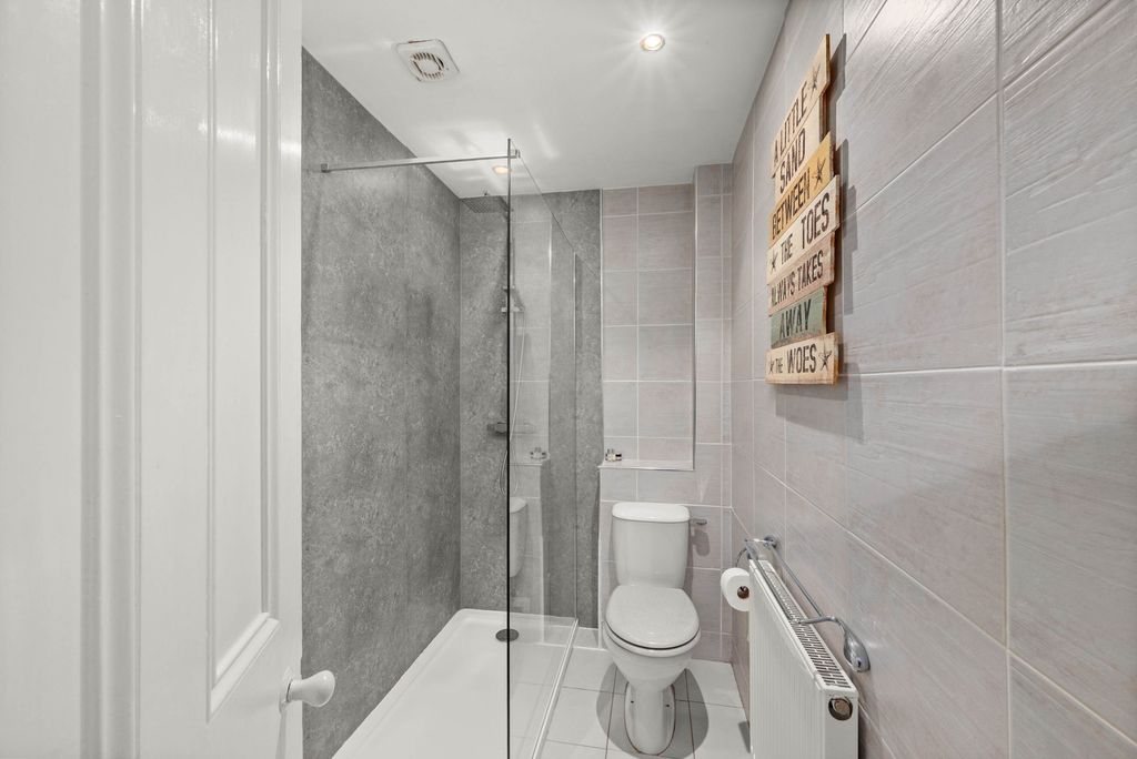 Additional image 8 of 4 bed maisonette for sale5c Hill Street, Broughty Ferry DD5