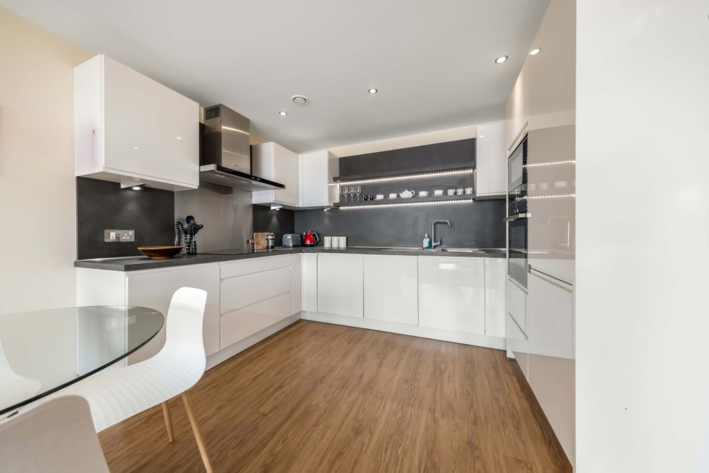 Additional image 4 of 2 bed flat for saleRiverside Drive, Dundee DD1
