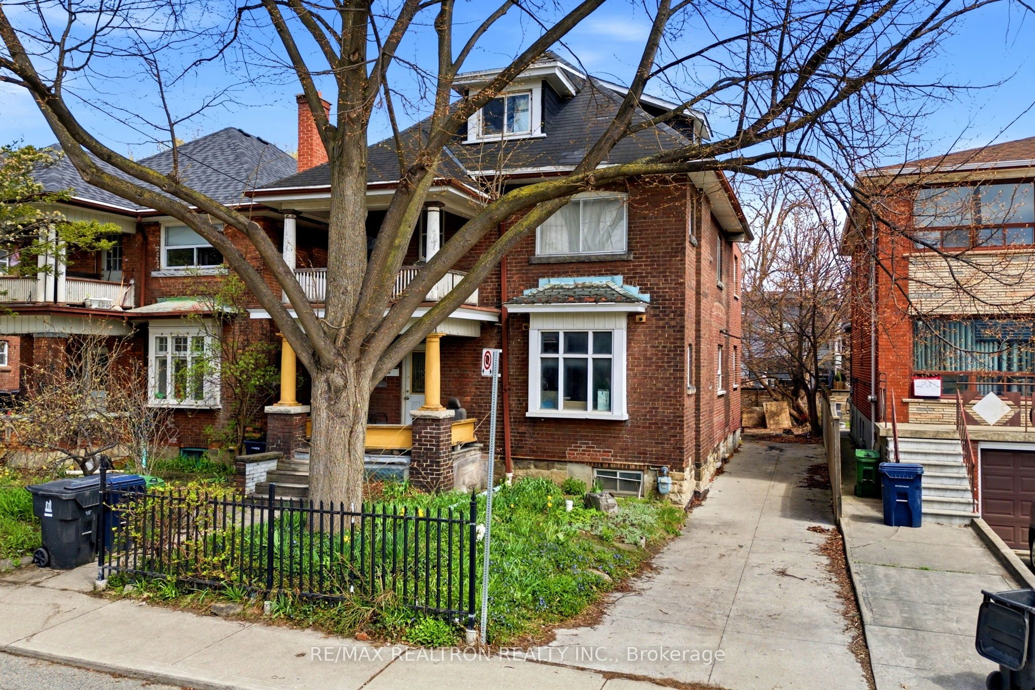 Additional image 4 of 19 Emerson Avenue, Toronto, ON, M6H 3S7