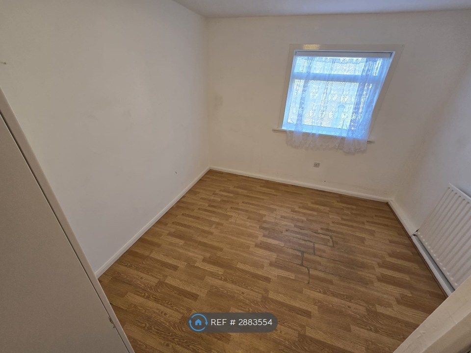 Additional image 10 of 3 bed terraced house to rentCarron Court, Cambuslang, Glasgow G72