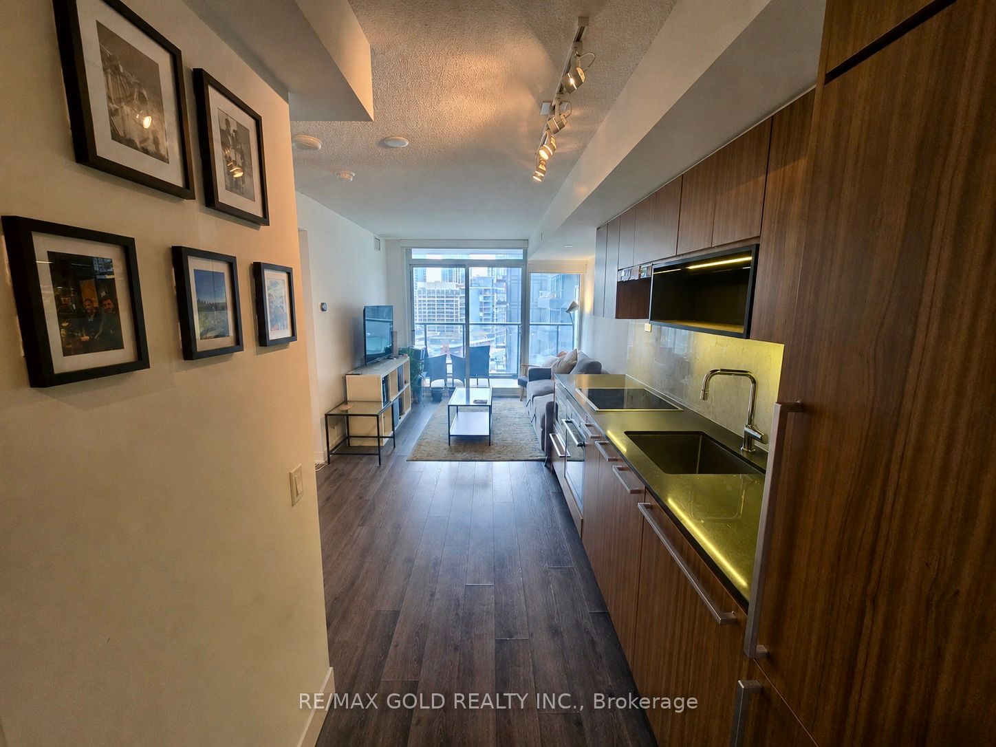 Additional image 4 of 1603-70 Queens Wharf Road, Toronto, ON, M5V 0J2