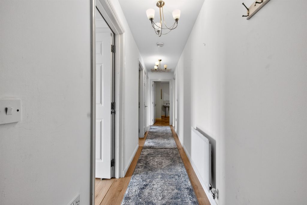 2 bed flat for saleCumbernauld Road, Glasgow G33 photo 3