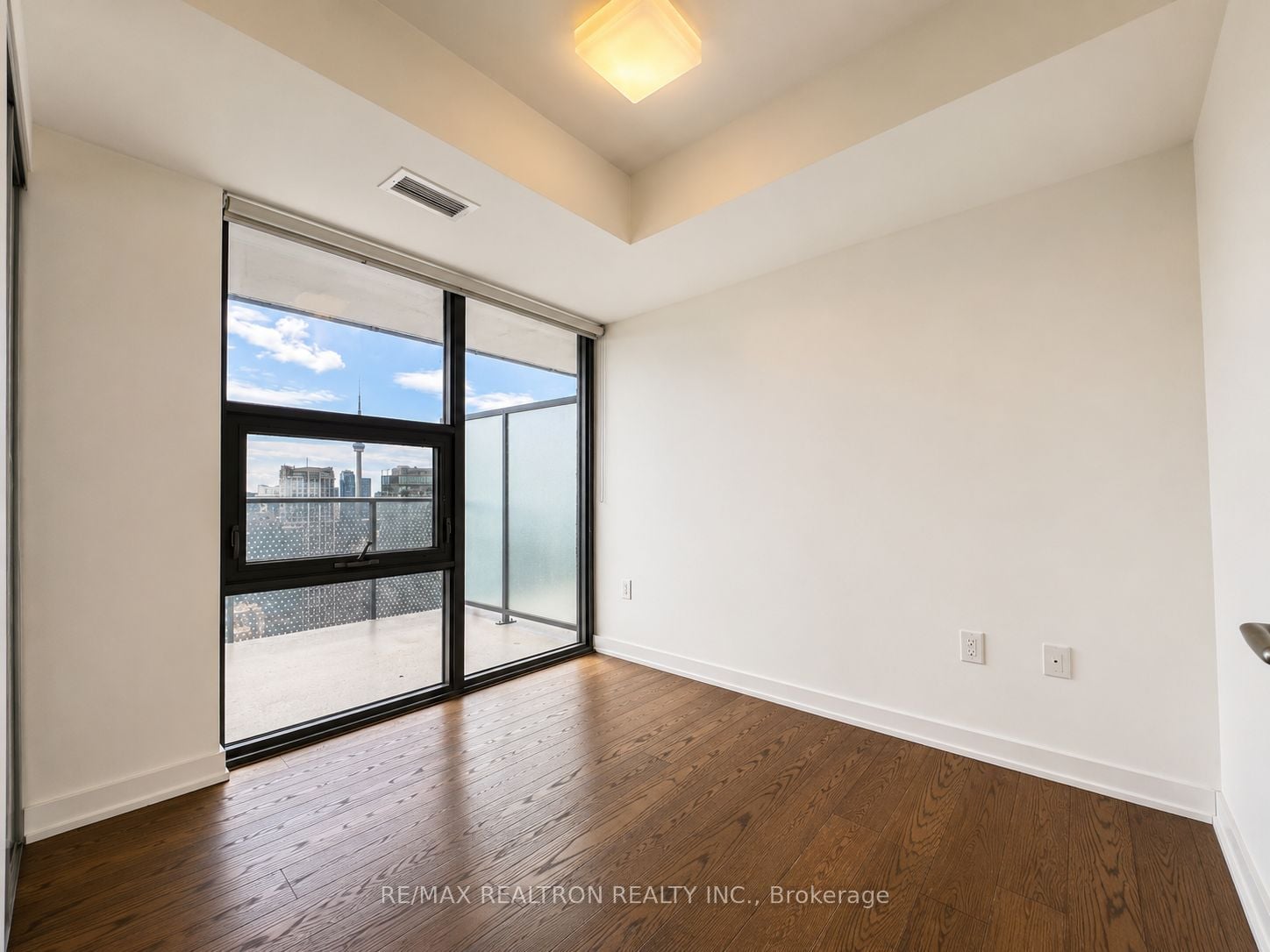 Additional image 6 of 4102-11 Wellesley Street W, Toronto, ON, M4Y 0G4