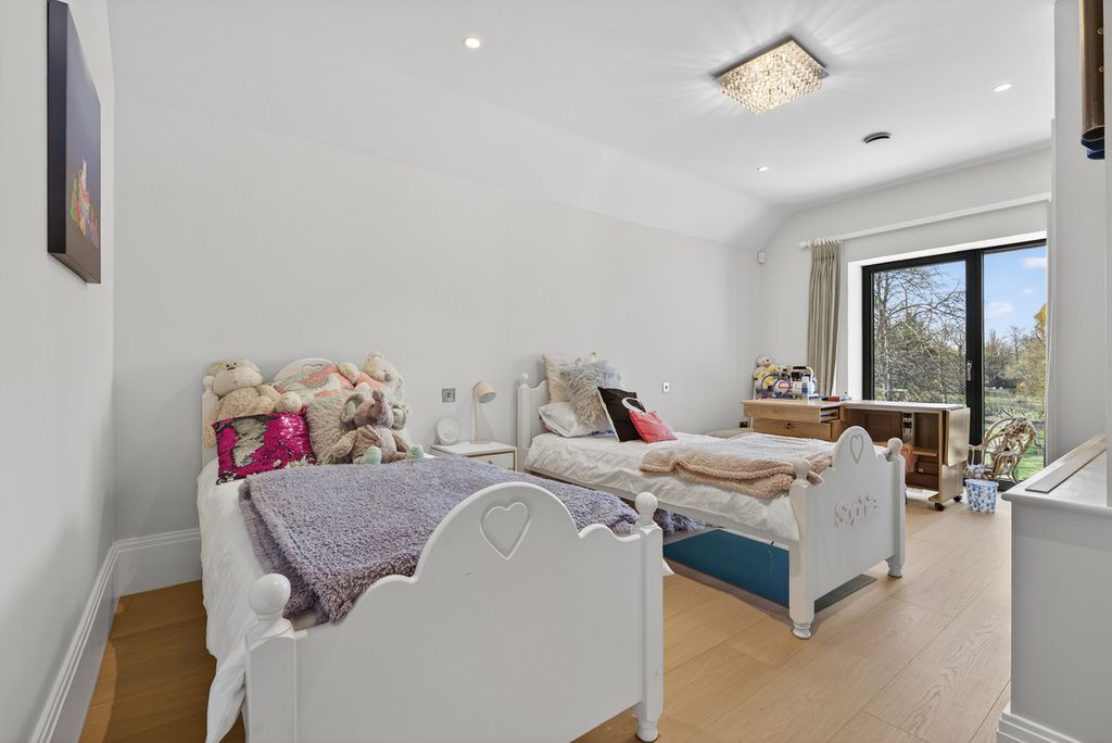 Additional image 35 of 5 bed detached house for saleDorney Reach Road Dorney Reach Maidenhead, Berkshire SL6
