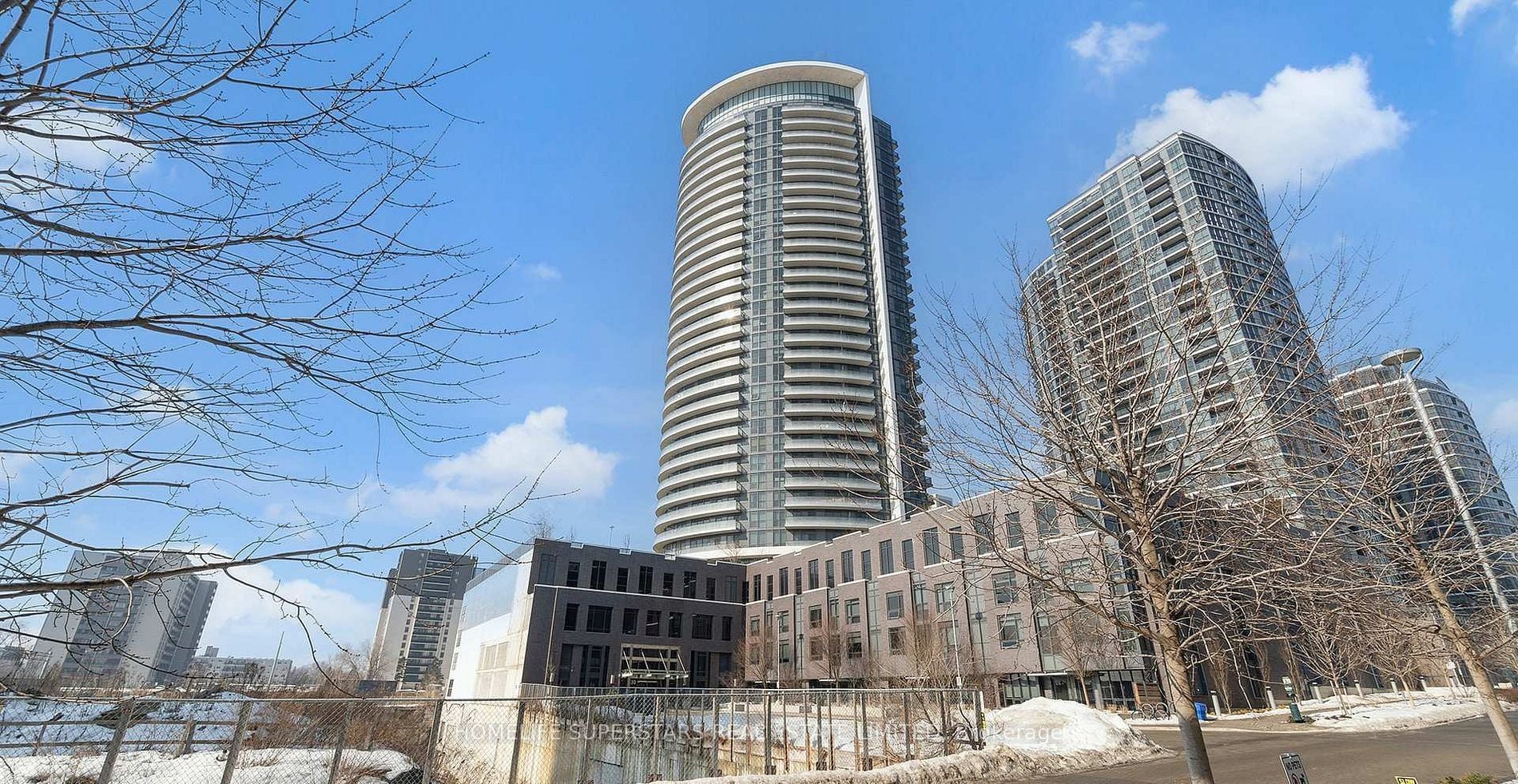 1106-30 Gibbs Road, Toronto, ON, M9B 0E4