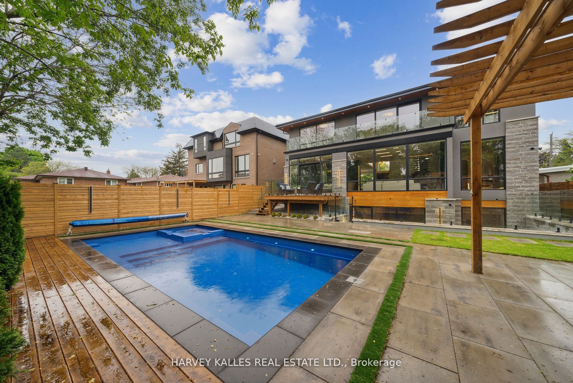 Additional image 3 of 139 Newton Drive, Toronto, ON, M2M 2N4