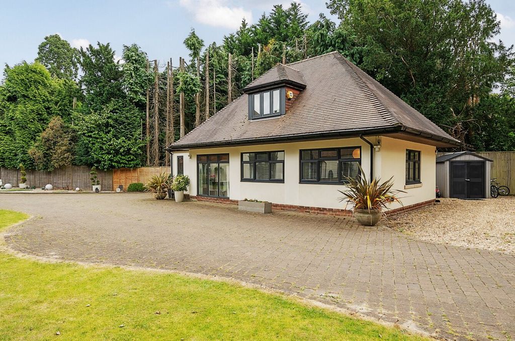 Additional image 14 of 7 bed detached house to rentChilworth Road, Chilworth, Southampton, Hampshire SO16