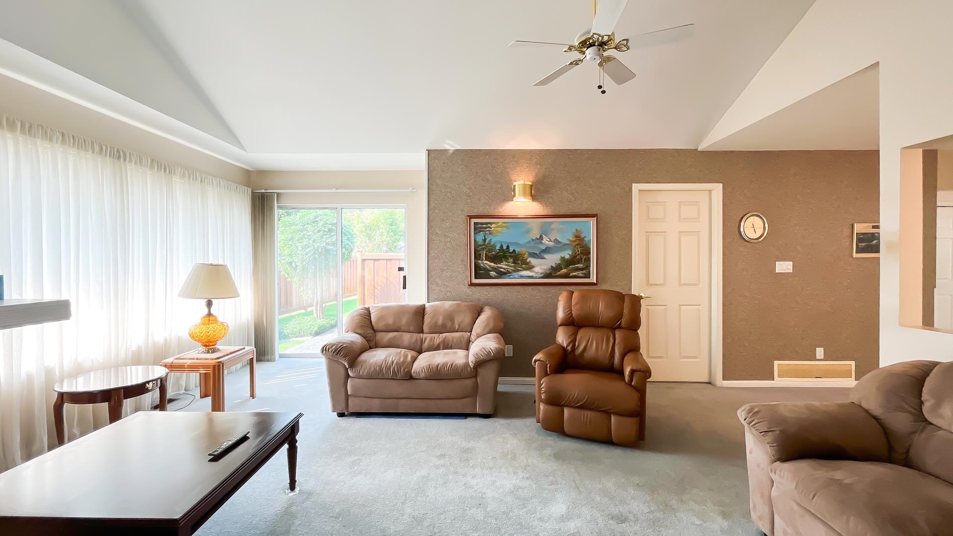 Additional image 5 of 105-10172 141 Street, Surrey, BC, V3T 4P6
