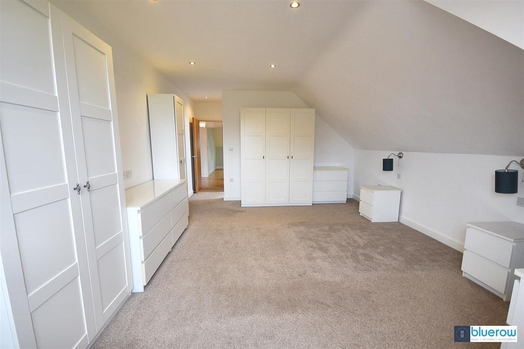 Additional image 14 of 3 bed flat to rentHall Road West, Liverpool L23
