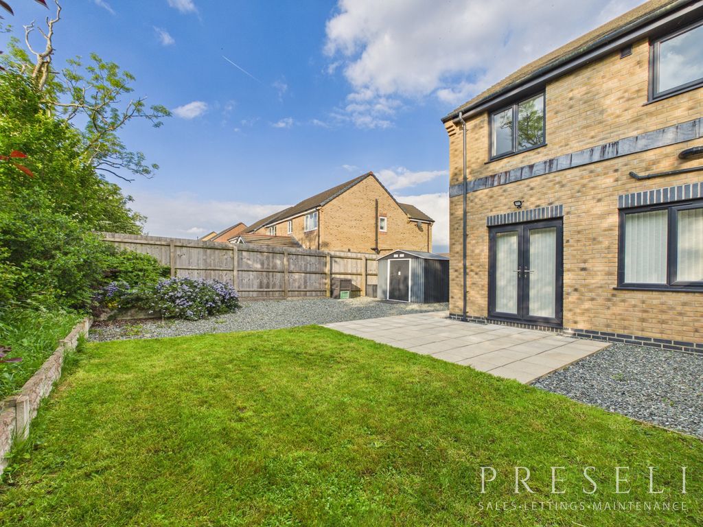 Additional image 4 of 2 bed semi-detached house to rentGlenfields Road, Haverfordwest, Pembrokeshire SA61