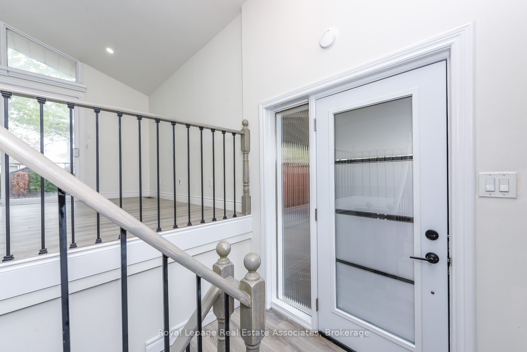 Additional image 4 of 665 Kipling Avenue, Toronto, ON, M8Z 5G2