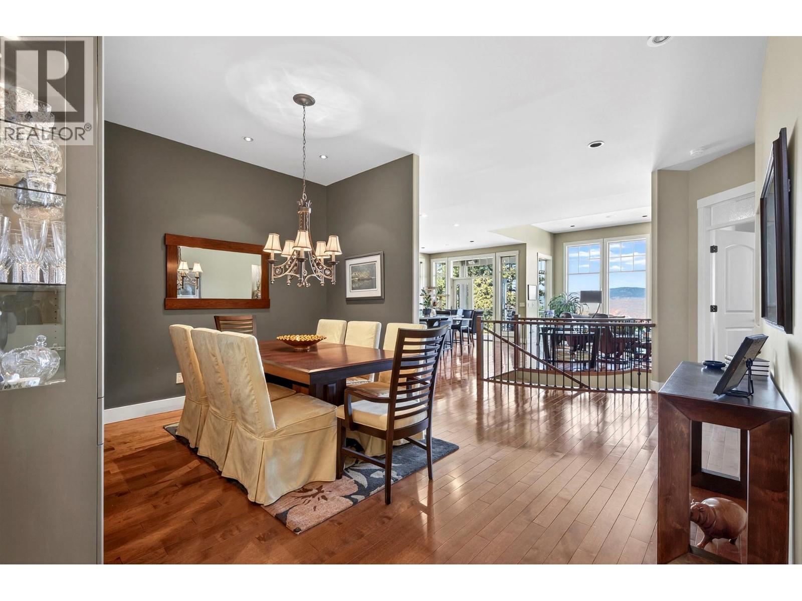 Additional image 3 of 424 Azure Place, Kamloops, BC, V2E2R2