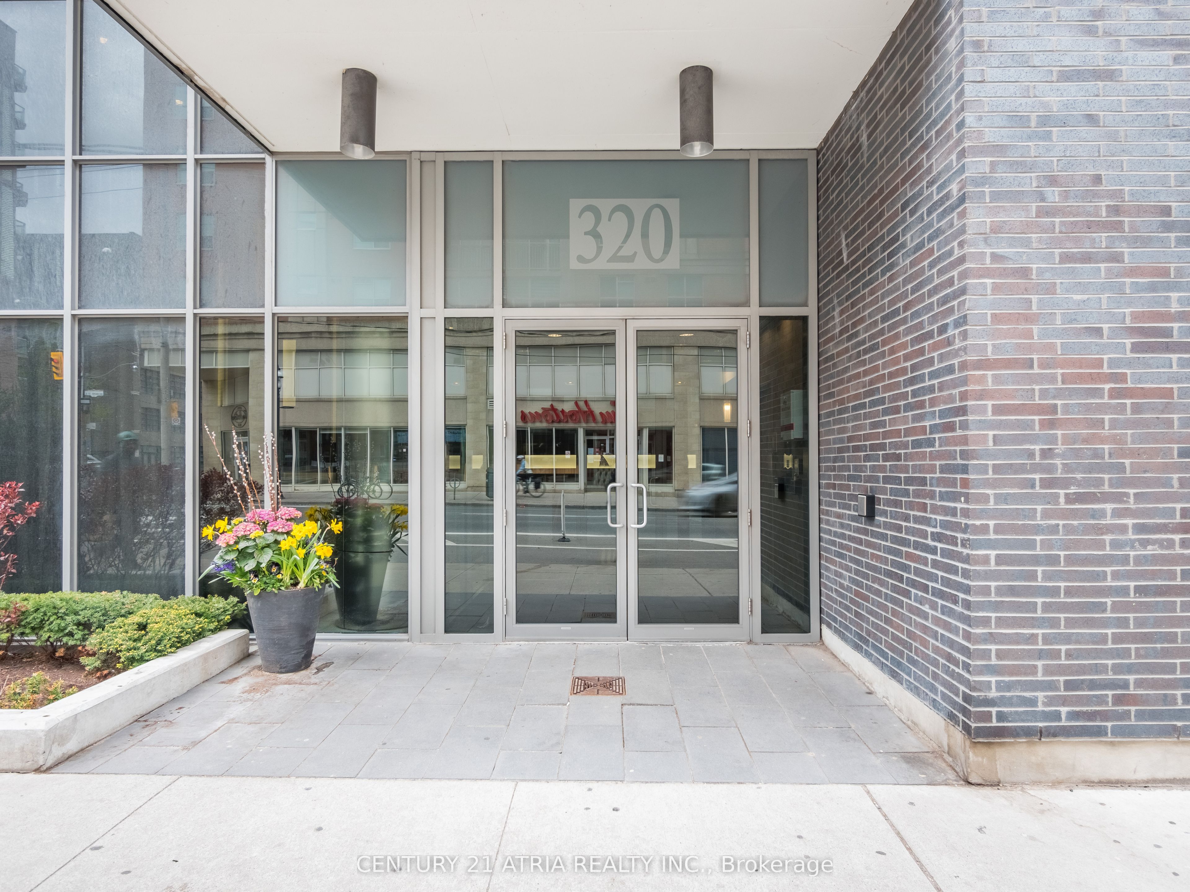 Additional image 3 of 421-320 Richmond Street E, Toronto, ON, M5A 2R3