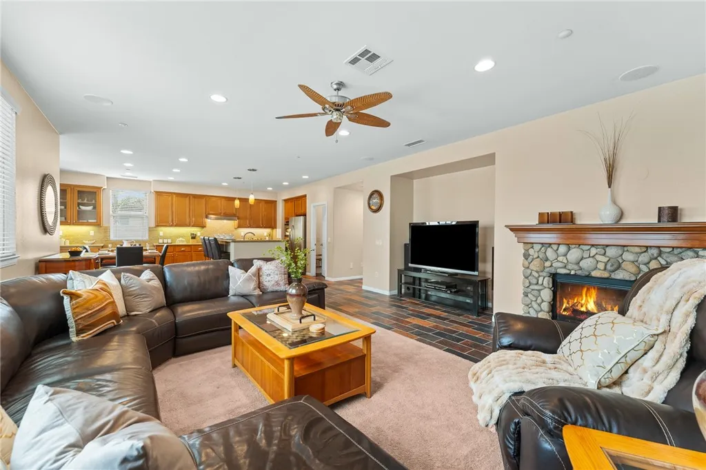 Additional image 14 of 29029 Easton Lane, Highland, CA 92346