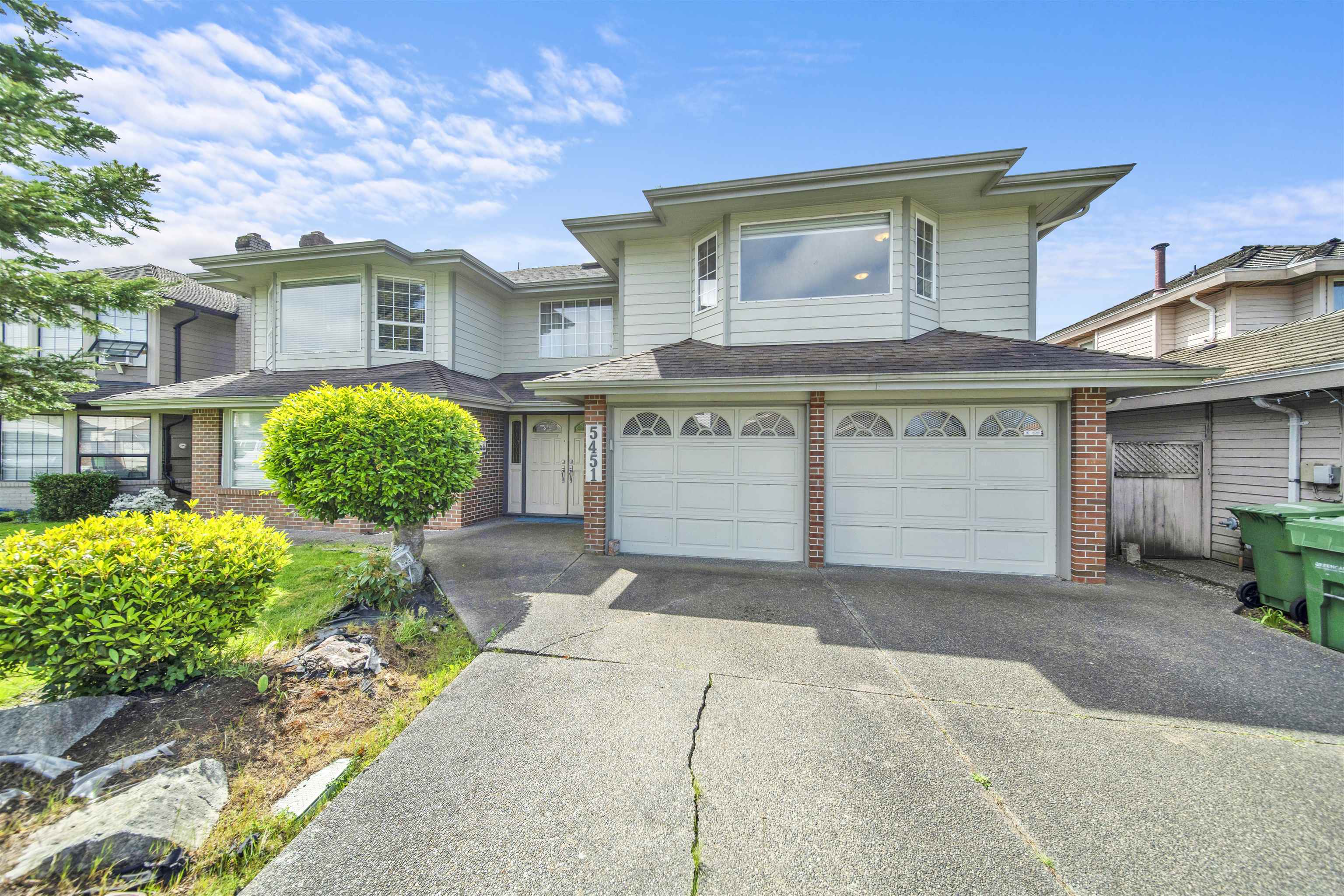 5451 Mytko     Richmond    Bc Crescent, Richmond, BC, V7E 6J1