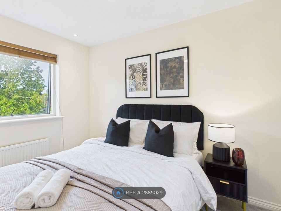 Additional image 10 of 2 bed flat to rentCorinne Court, Cheltenham GL51