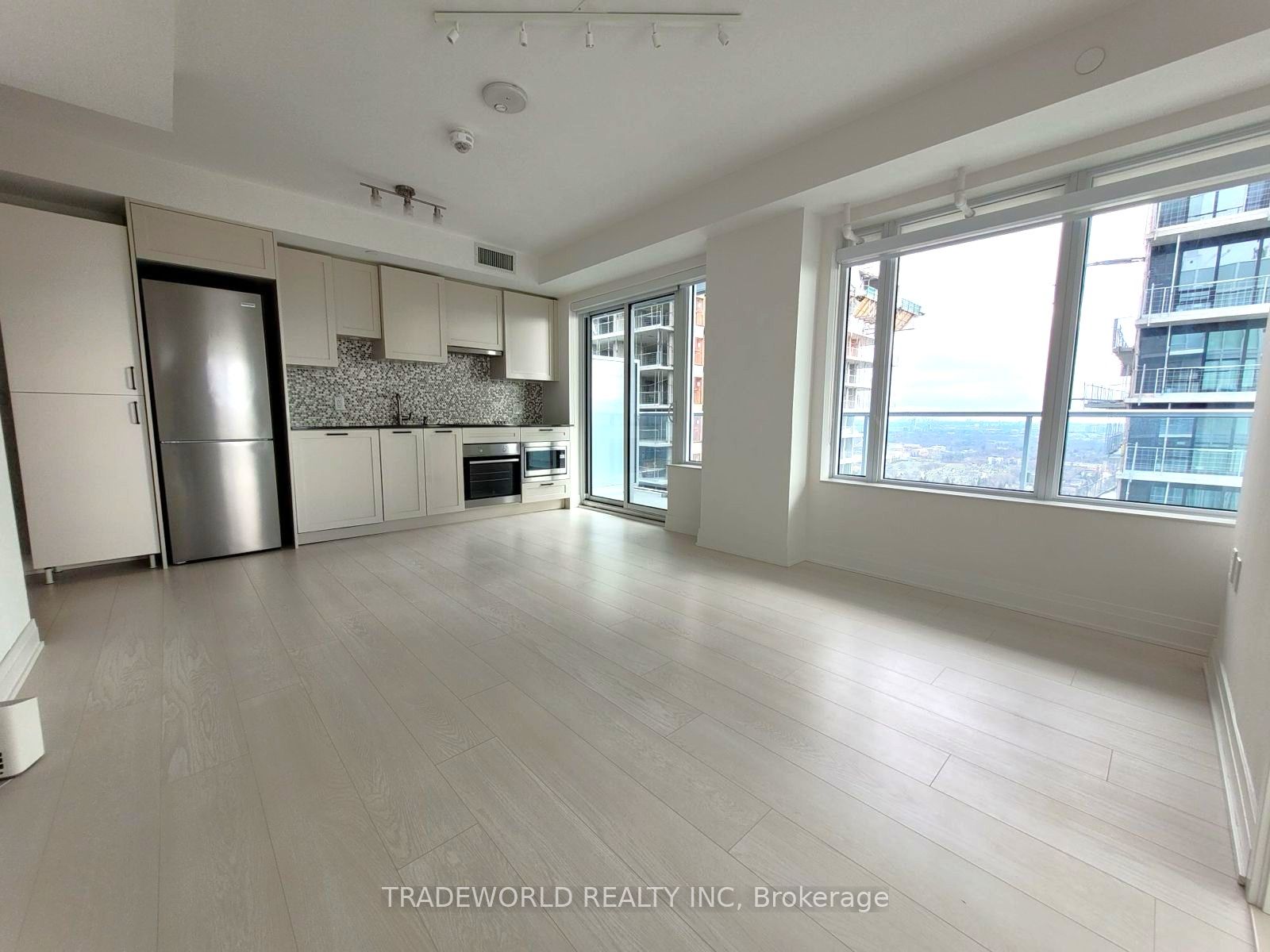 Additional image 3 of 3604-195 Redpath Avenue, Toronto, ON, M4P 0E4