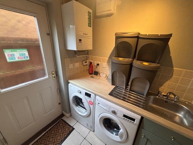 Additional image 4 of 6 bed property to rentWright Way, Bristol BS16