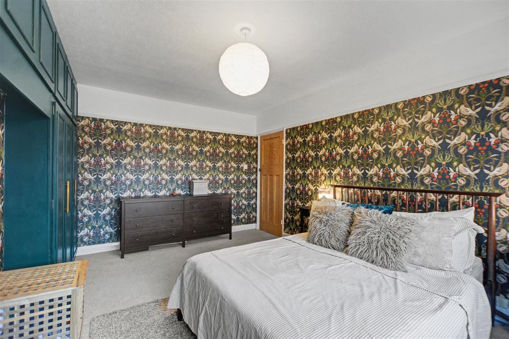 Additional image 16 of 3 bed semi-detached house for saleLarch Crescent, Beeston, Nottingham NG9