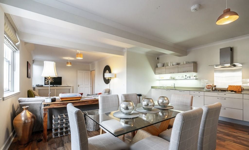 Additional image 6 of 2 bed flat to rentPalmerston Place, West End, Edinburgh EH12