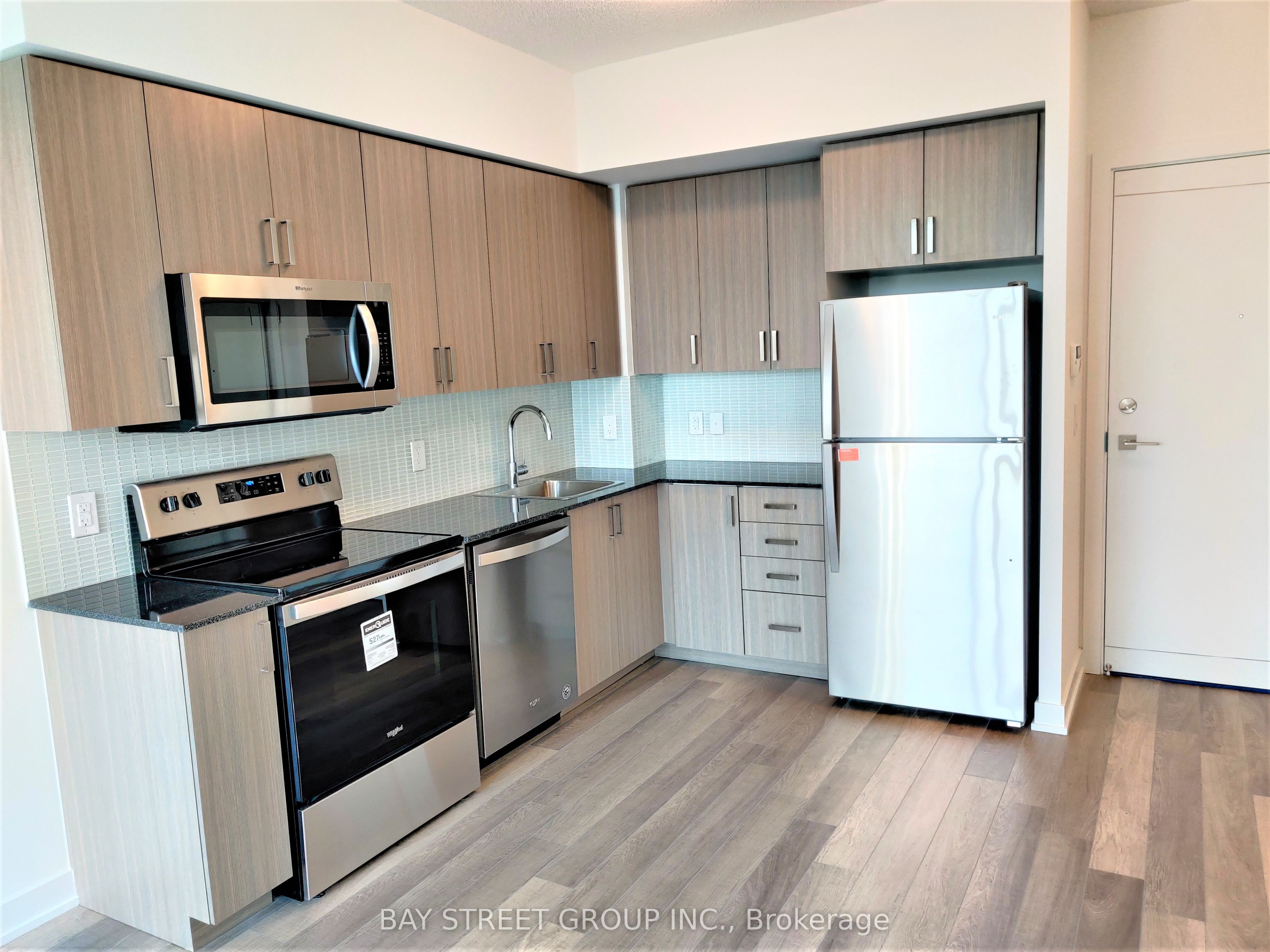 Additional image 4 of 206-1603 Eglinton Avenue W, Toronto, ON, M6E 2H1