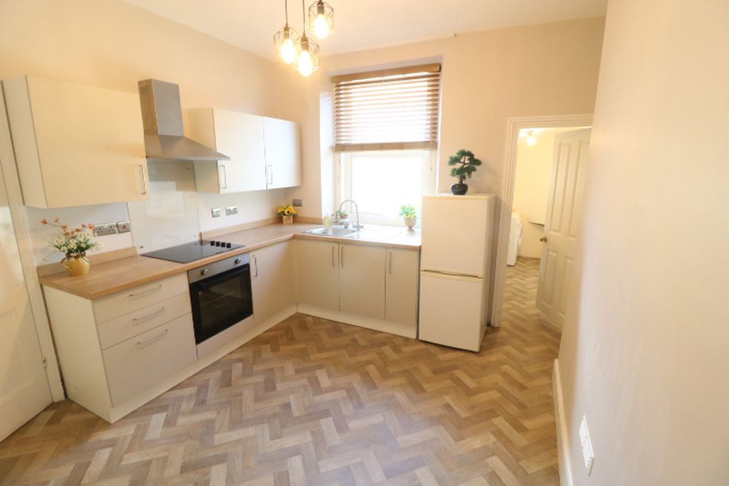 Additional image 5 of 4 bed terraced house to rentGrafton Street, Douglas IM2