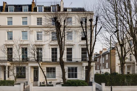 Clifton Gardens, Little Venice, London W9