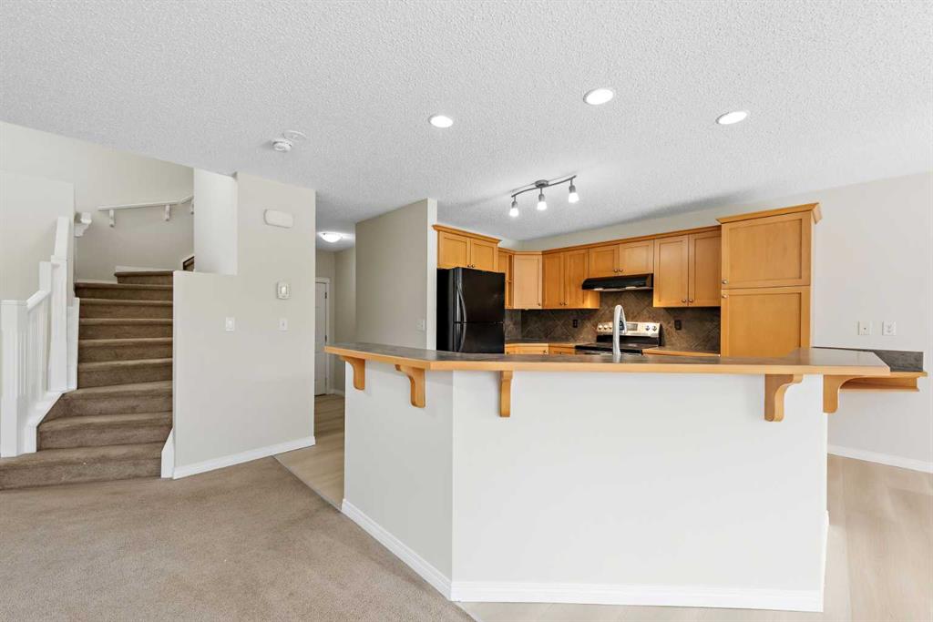 Additional image 6 of 149 Royal Birch Crescent NW, Calgary, AB, T3G 5P2
