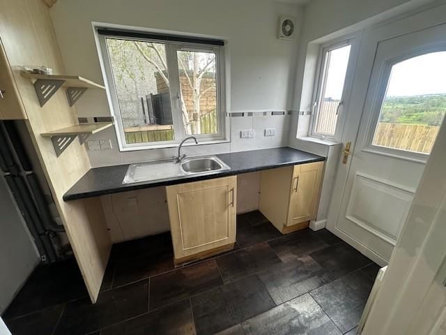 Additional image 7 of 4 bed detached house to rentLogan Gardens, Ballyclare BT39