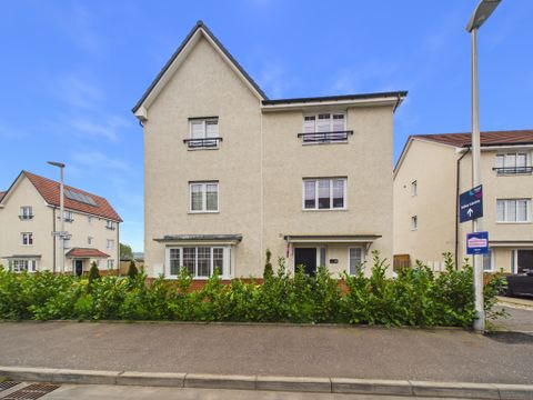 Honister Crescent, Jackton, East Kilbride G75