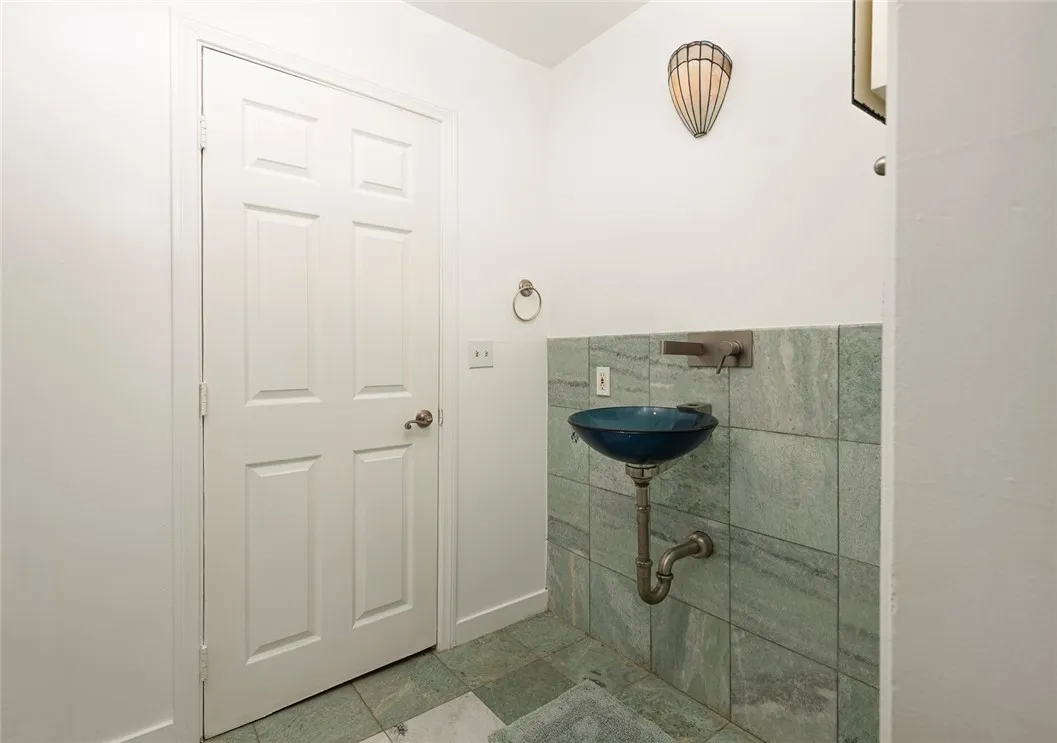 Additional image 58 of 10416 Clybourn Avenue, Shadow Hills, CA 91040