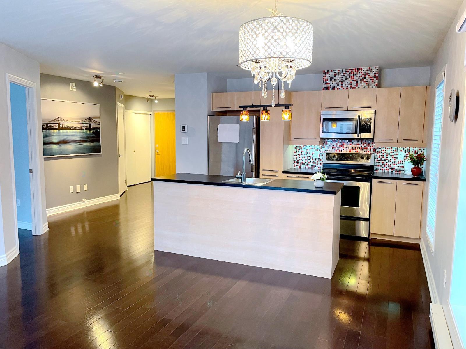1420 Rue Lucien-Paiement