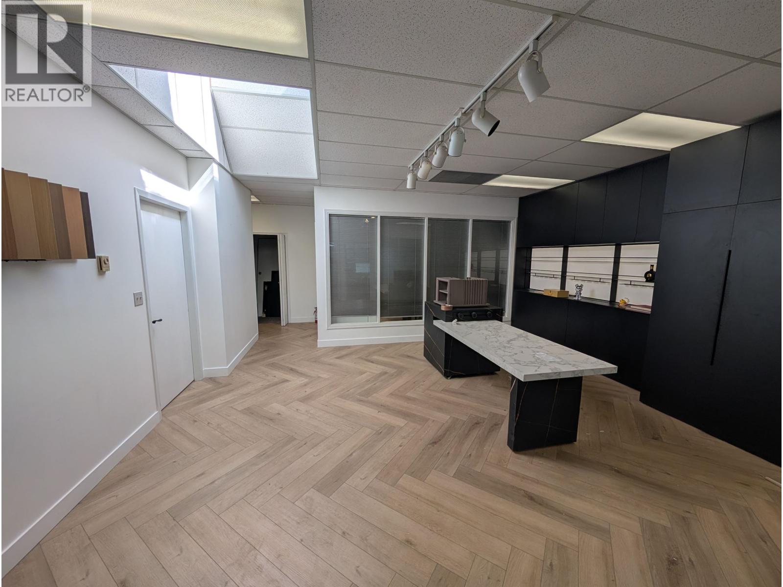 263-13986 Cambie Road, Richmond, BC, V6K2K3