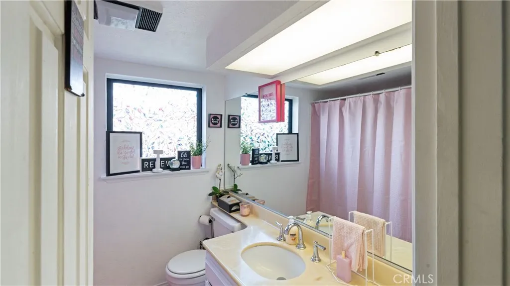 Additional image 32 of 20651 Roscoe Blvd Unit L, Winnetka, CA 91306