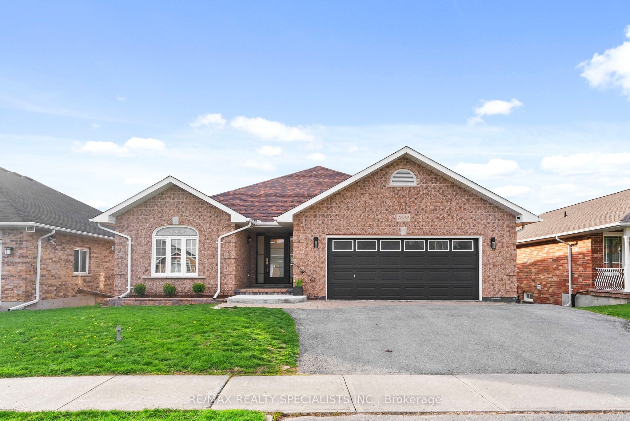 1692 Glenforest Boulevard, Peterborough, ON, K9K 2L5