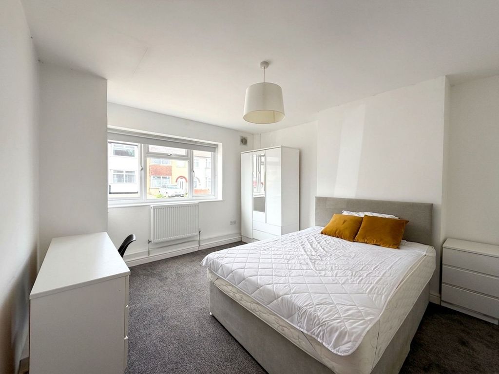 Additional image 5 of 4 bed terraced house to rentMortimer Road, Filton BS34