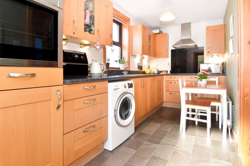 Additional image 8 of 2 bed semi-detached house for saleGressy Loan, Lerwick, Shetland ZE1
