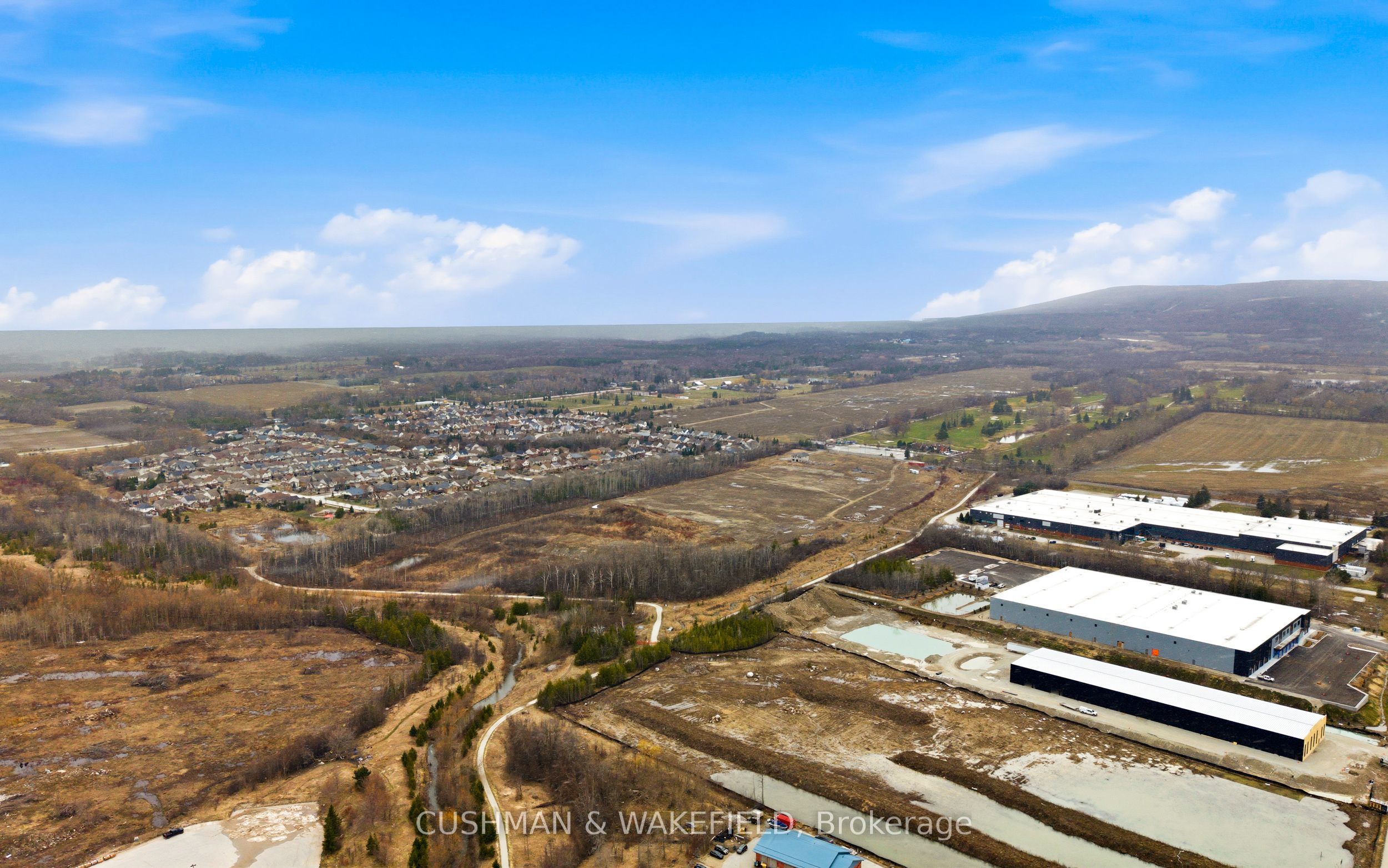 Additional image 2 of 725 Tenth Line, Collingwood, ON, L9Y 0W1