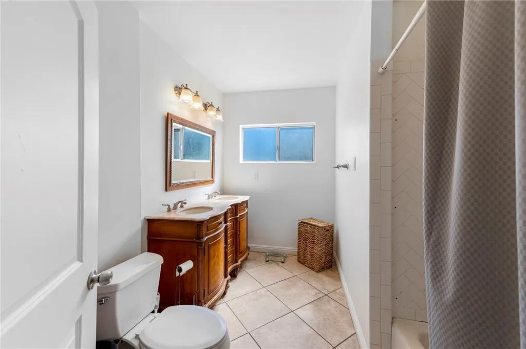Additional image 14 of 6724 Gardenia Ave, Long Beach, CA 90805