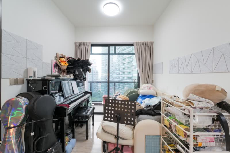 27 Moulmein Rise photo 2