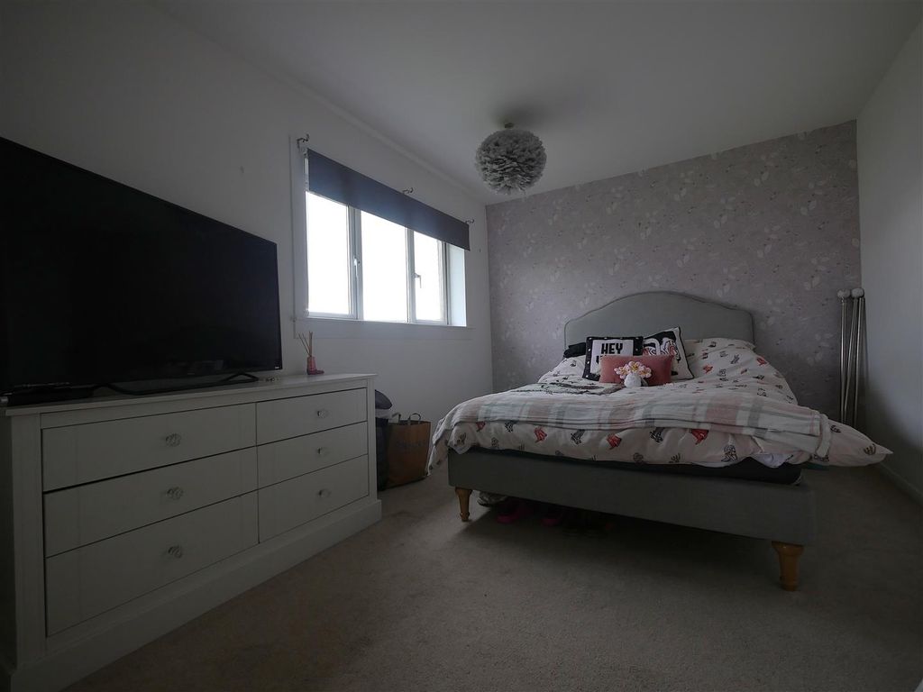 Additional image 6 of 2 bed terraced house to rentFalcon Road, Johnstone PA5