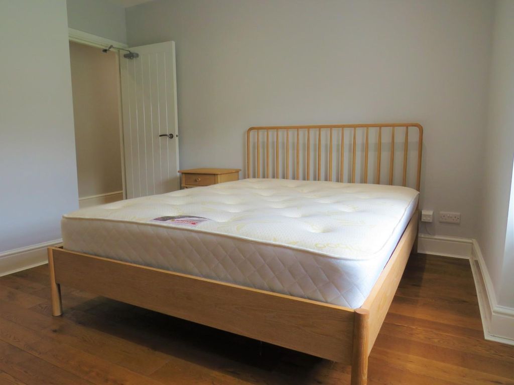 1 bed flat to rentAberystwyth, Cardiganshire SY23 photo 4