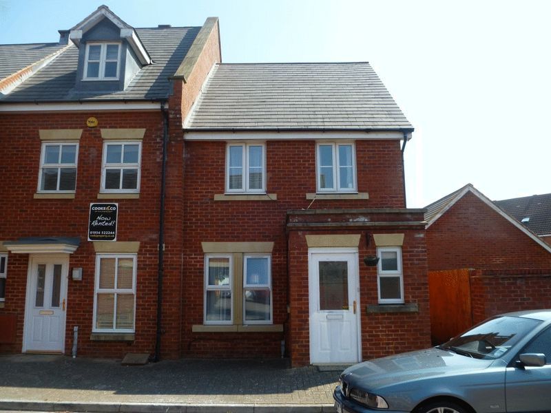 3 bed end terrace house to rentThe Inclosures, Weston Village, Weston-Super-Mare BS24